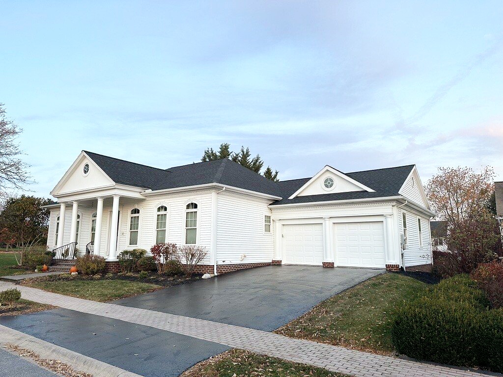Before and after exterior painting transformation by Awe Paint